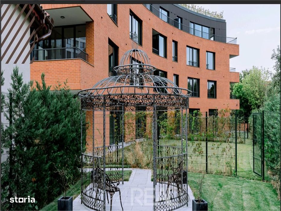 Apartament 4 camere, superb Pipera, cladire exclusivista, 250mp curte