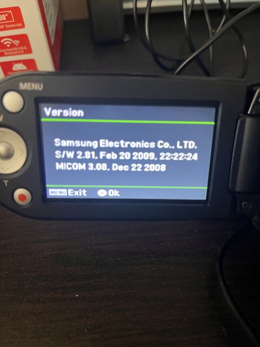Samsung видеокамера - 16 GB, youtube compatable
