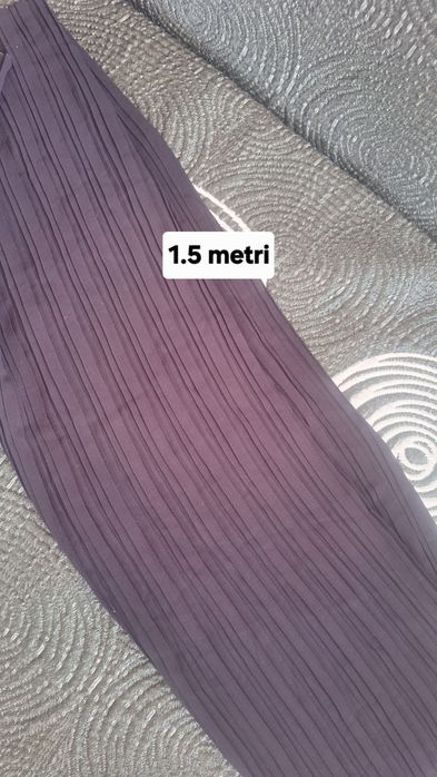 Materiale textile de vânzare
