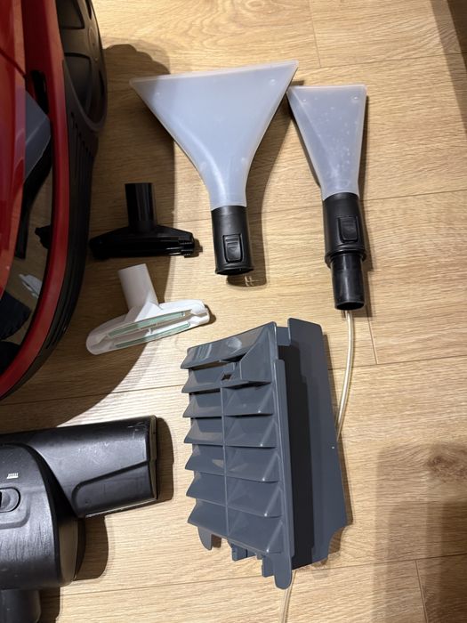 Aspirator Bosch Pro Animal BWD421PET