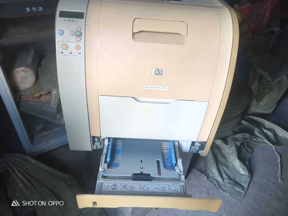 Принтер HP Color LaserJet серии 3500 (цветной)