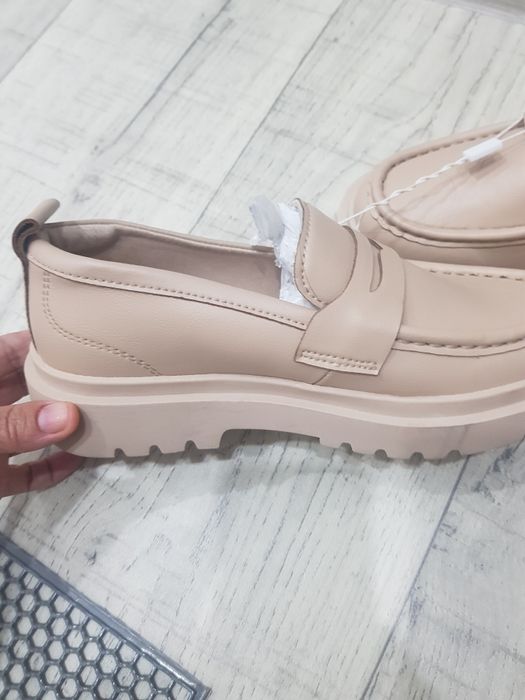 Лоферы  ZARA 35 размер