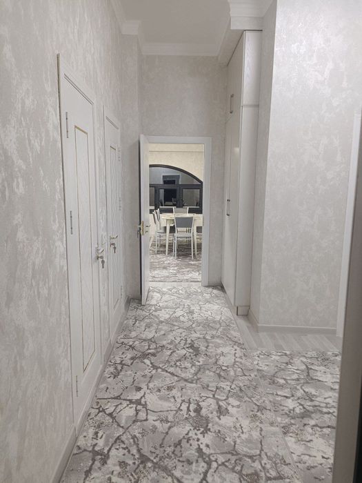 Сдаётся 2 х комнатная квартира на Карасу 3