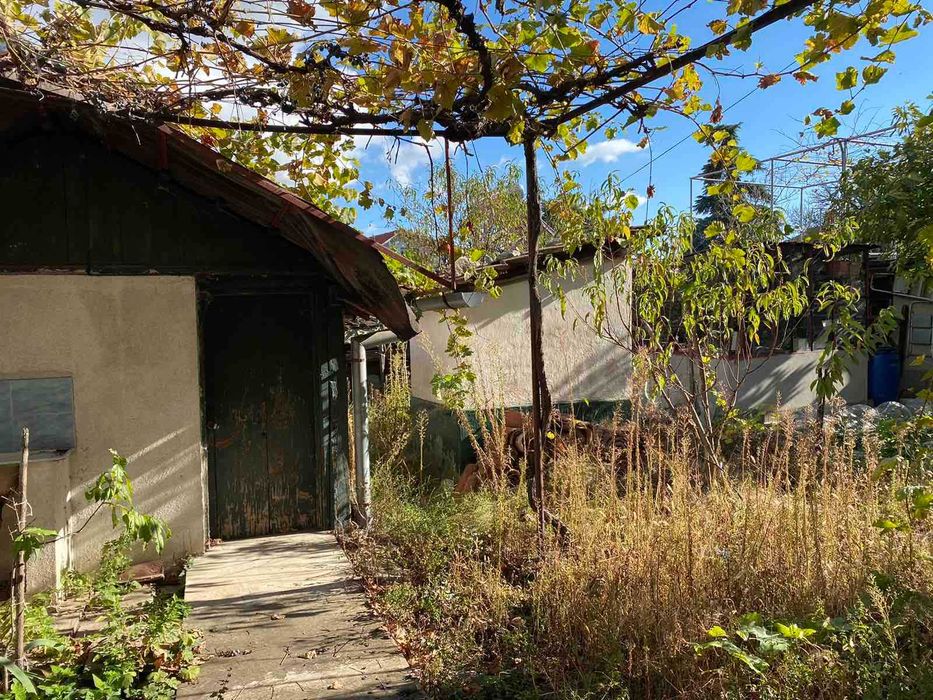 Продава се Етаж от къща в Карлово - 110 кв.м за 773 €/кв.м - Снимка #4