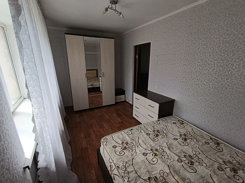 2хкомн кв в центре Абая140, 2эт