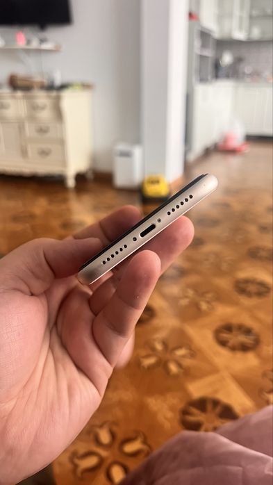 Iphone 11 , 128 gb