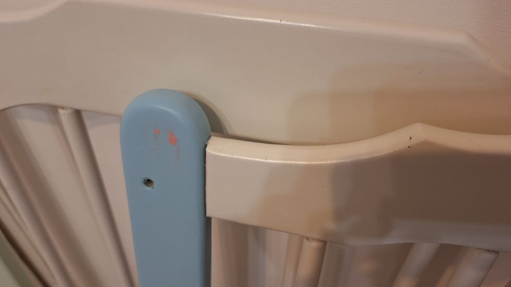 Бебшко легло - На части