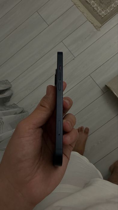 Продам iphone 13 256 gb