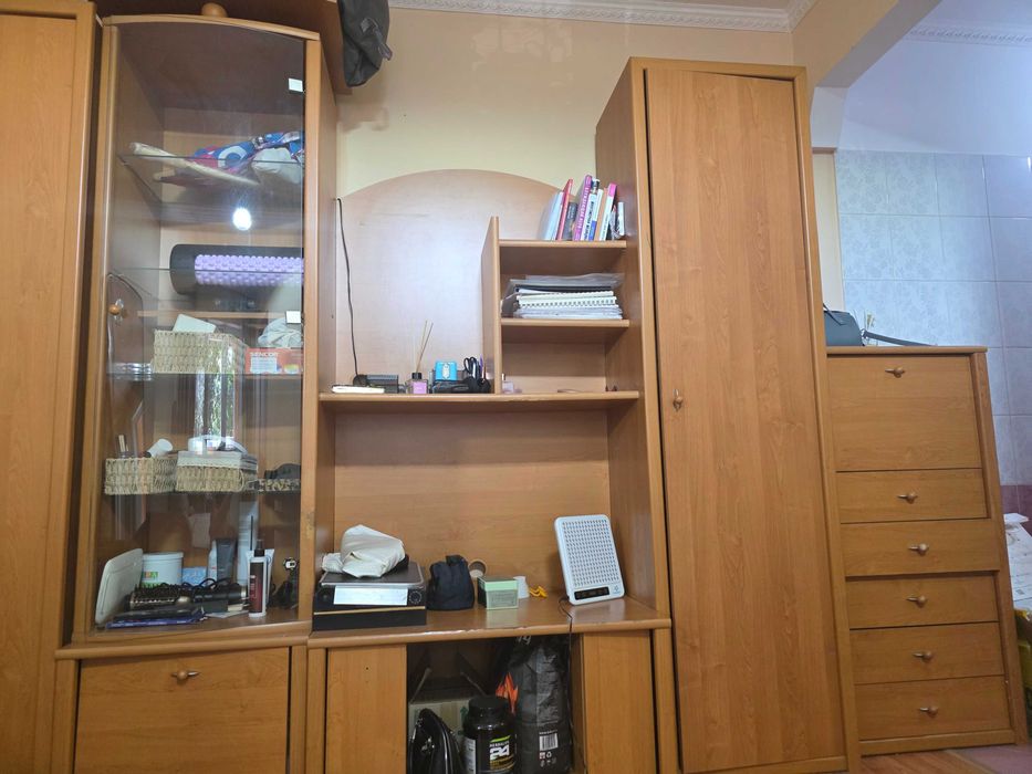 Отдам бу стенку. Состояние среднее. Скмовывоз