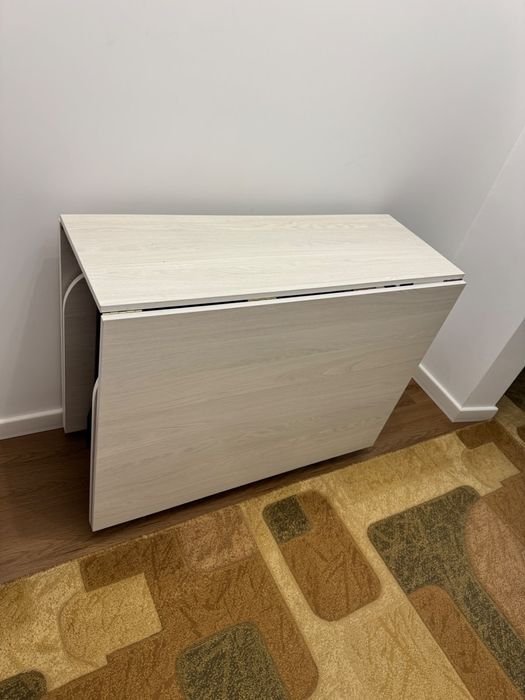 Стол книжка новый