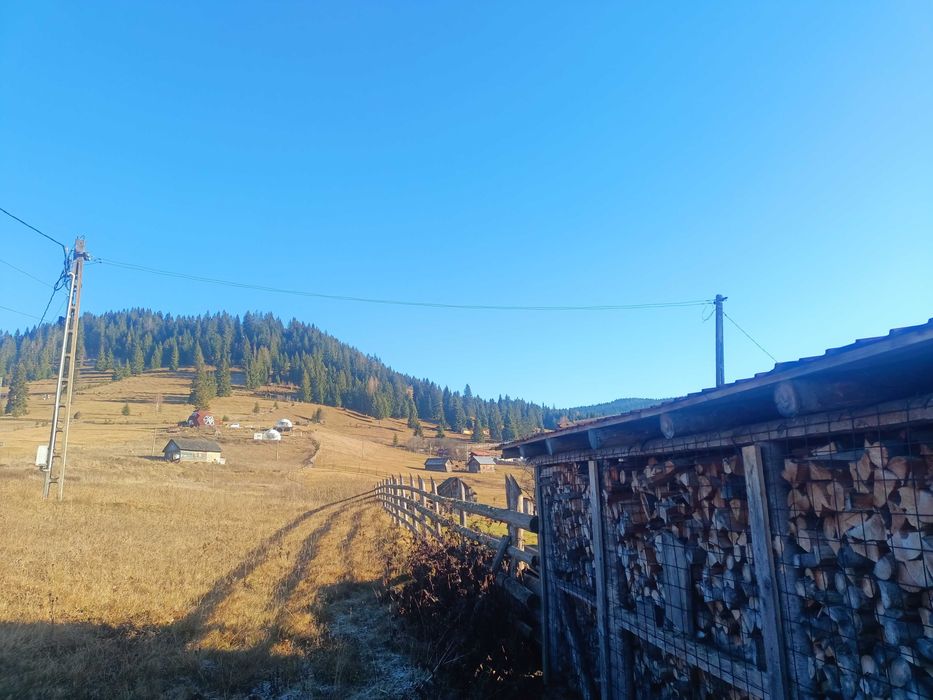 Vand teren in Statiunea Dorna Candrenilor, sat Poiana Negrii