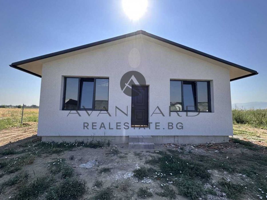 Продава се Къща в с. Оризари, Област Пловдив - 100 кв.м за 1530 €/кв.м - Снимка #3