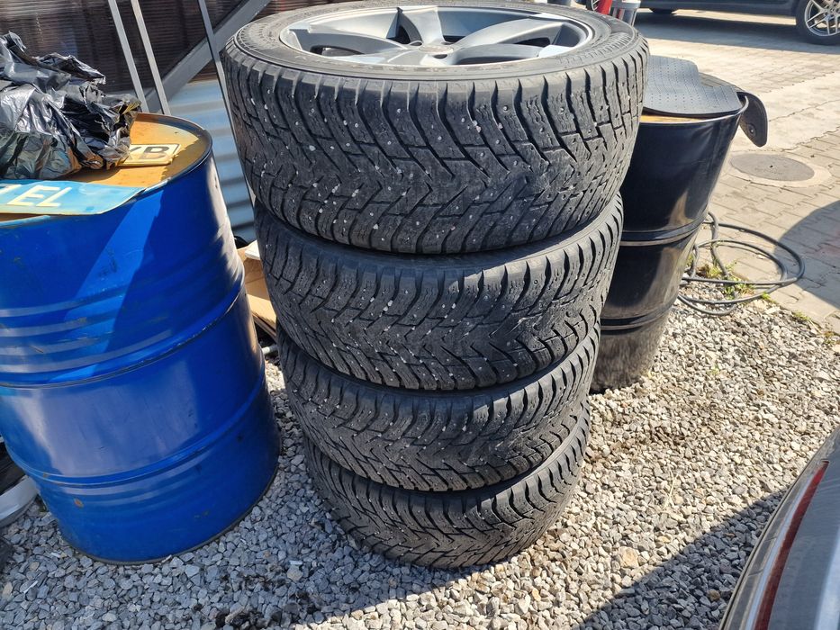 Гуми с Джанти за Audi Q7 275/45 R20 Nokian