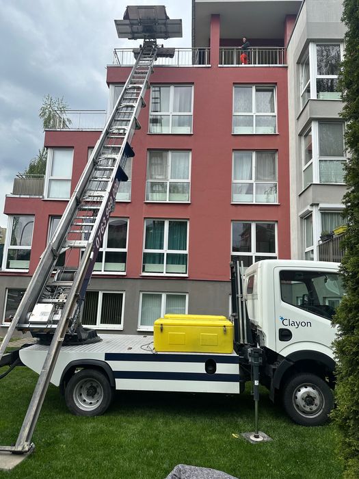 Lift exterior Brasov