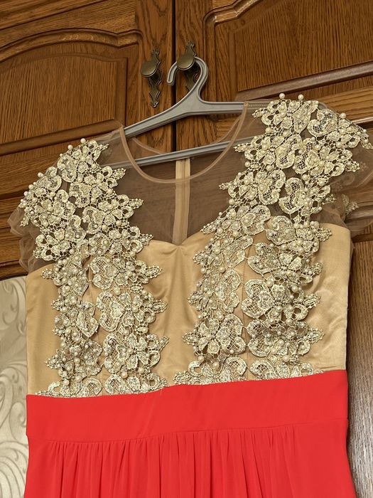 Продам платье вечернее