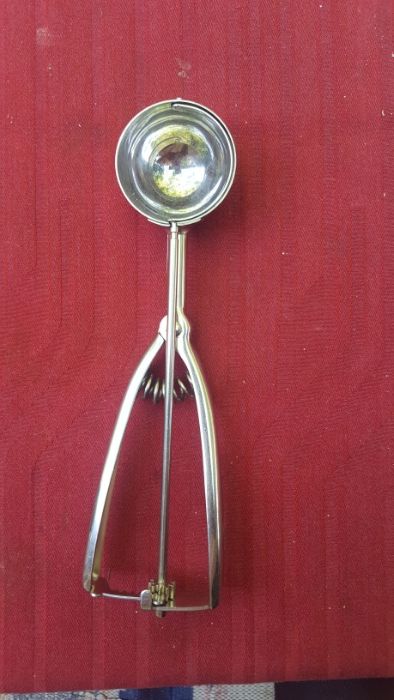 Лъжица за сладолед