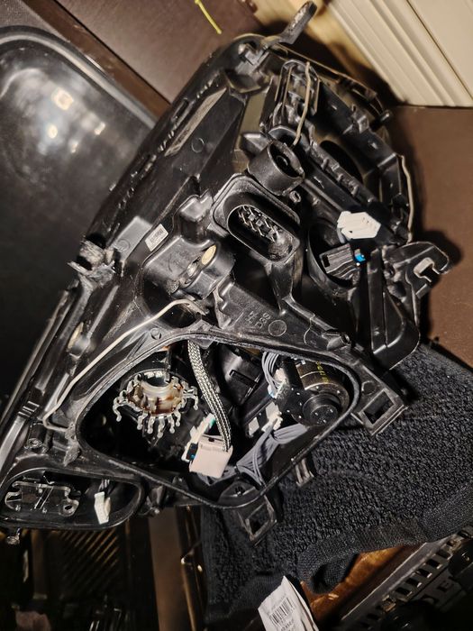 Ляв фар за Audi Q5 от 2012 до 2016г