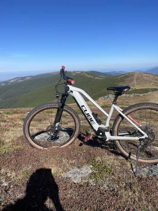 Bicicleta electrica Cube Reation Pro 2022