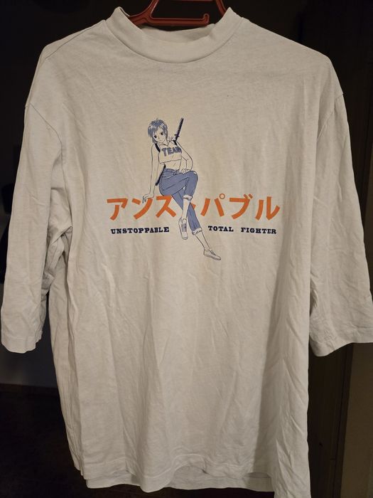 Oversize Тениски anime от new yoker и bershka рамер M и S