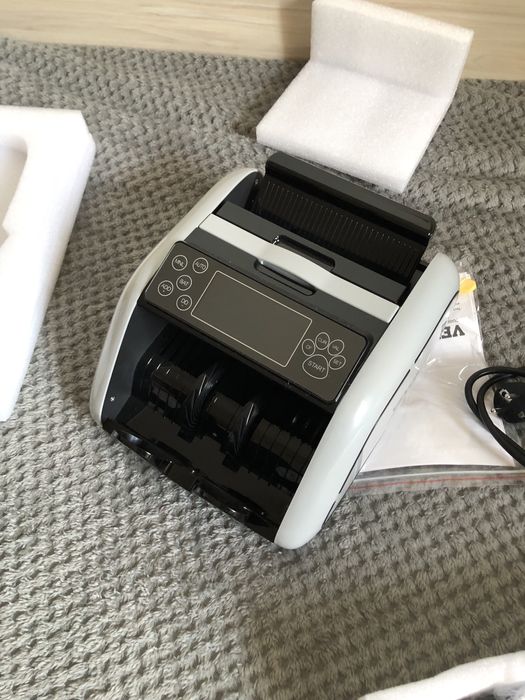 Машина за броене на банкноти