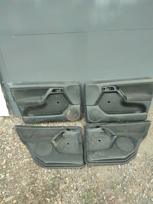 Дверные карты. Audi. Bmw. Volkswagen.