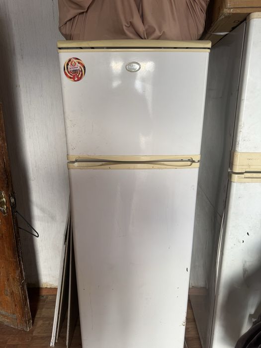 Продам бу холодильники