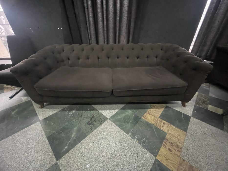 Диван обычный, коричневый 12 шт