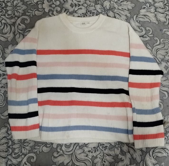 Недорого вещи в хорошем состоянии, не ношенные много вещей за 280