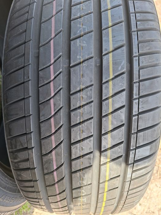 Продам шины. 225/45/17 кумхо