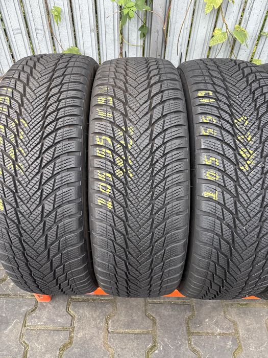 Anvelope Iarna 205/55/19 Bridgestone Blizzak LM001 205 55 19 R19