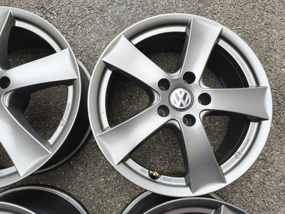 Фолксваген/VW - 17 цола 5x112; 4 бр. лети джанти  цвят графит