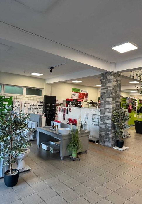 Spatiu comercial de inchiriat pe Calea Radnei, Arad