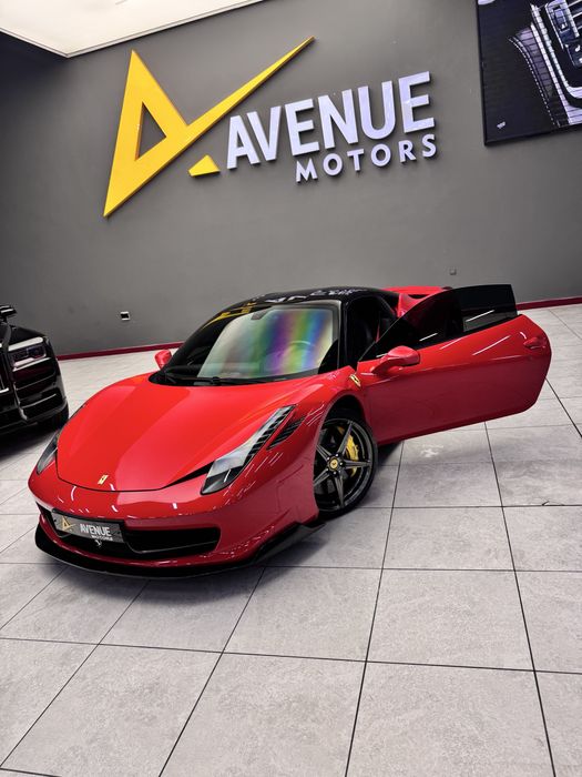 Ferarri 458 Italy
