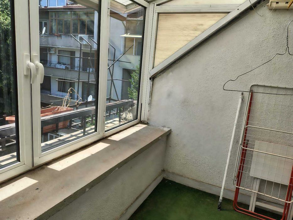 Дава се под наем Тристаен апартамент в София, Център - 95 кв.м за 612 € - Снимка #7