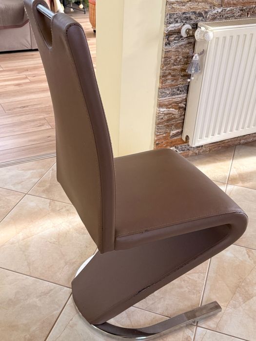 4 scaune de bucatarie/sufragerie