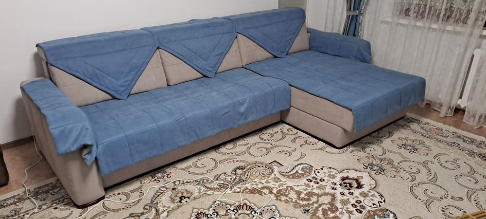 Угловой диван в отличном состоянии