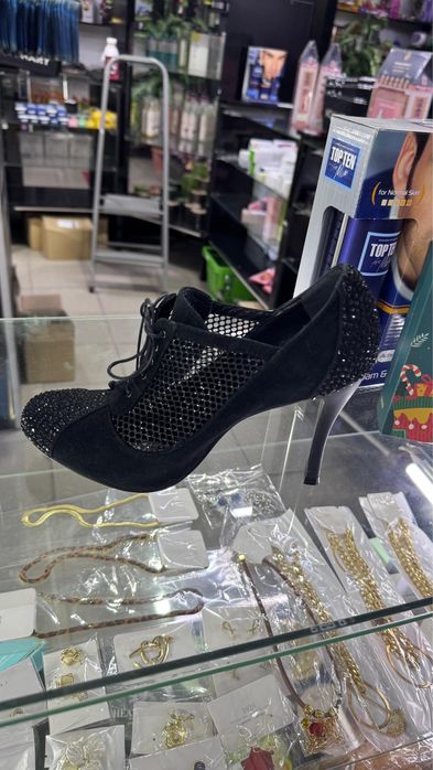 Вечерние туфли на корпоратив