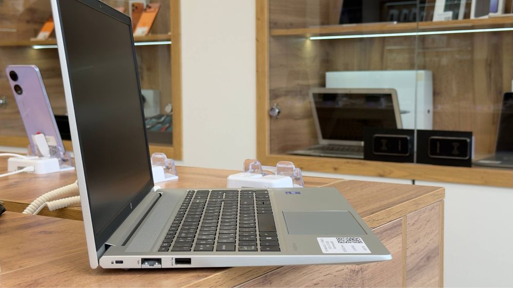 Hp ProBook 450 i7-13