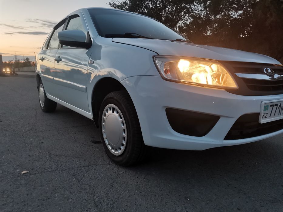 Lada Granta продам