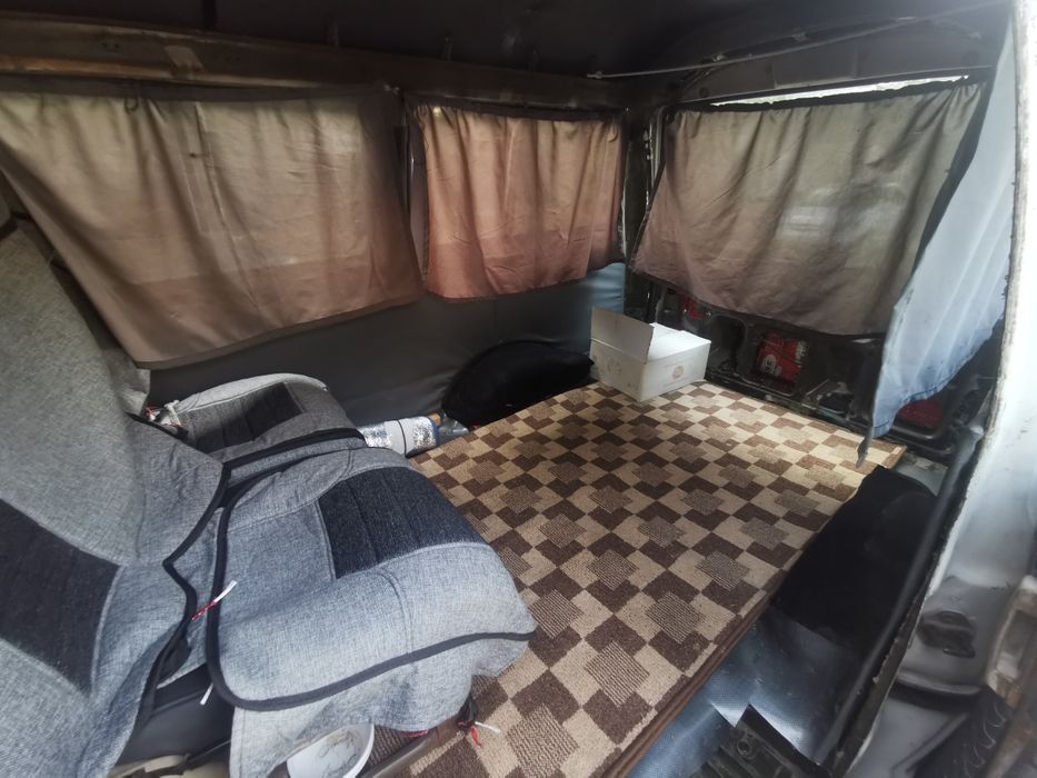 Nissan Vanete 1986 йил. Бакуват ердамчи.