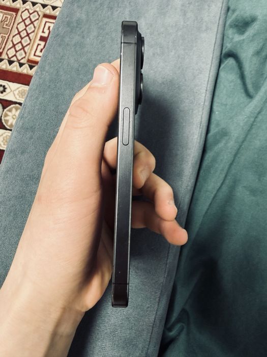 Iphone 15 pro 256гб в хорошем состоянии
