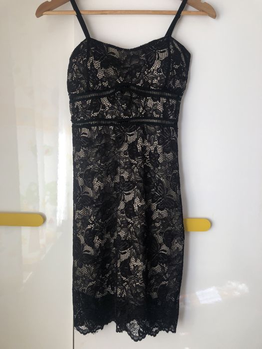 Rochie cu dantelă marimea xs
