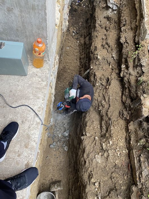 Demolari decopertari apartamente case pereti evacuam moloz mobi