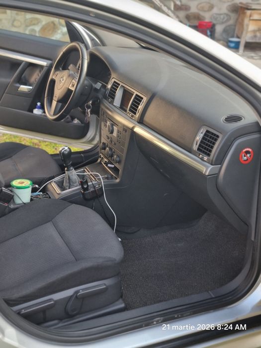 Opel Signum 1.9 CDTI