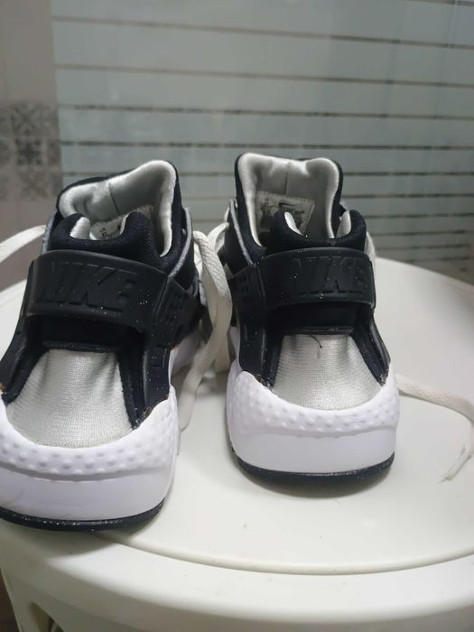 Nike adidași băieți ,fete Nr 36 calapod mic baiatul meu are 34 jumate