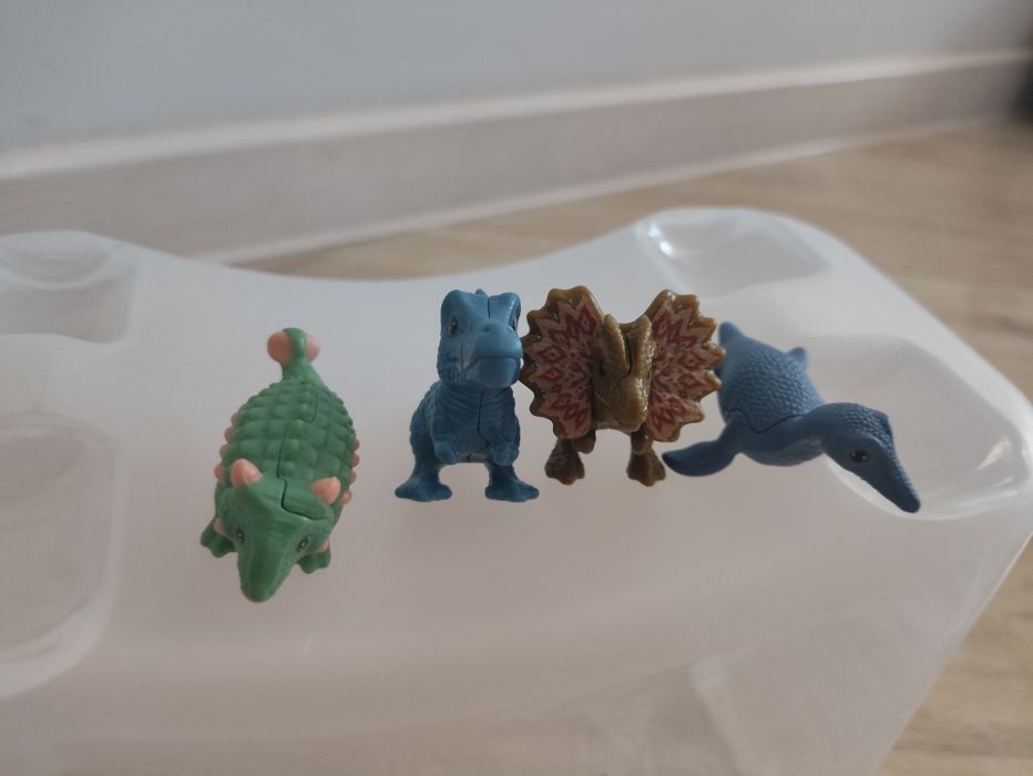 Фигурки киндер обмен