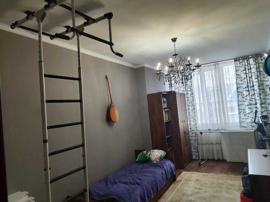 Срочно продам 2 х ур.кв. Женис