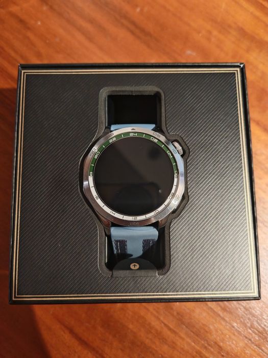 Huawei watch GT 4 green edition