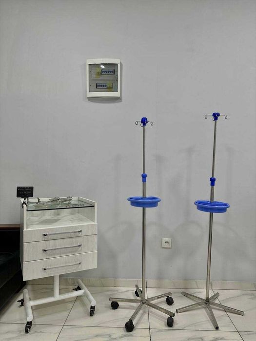 Инфузионный штатив  031 для вливание капельниц
