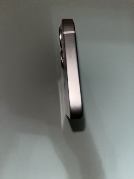 Iphone 13 розовый